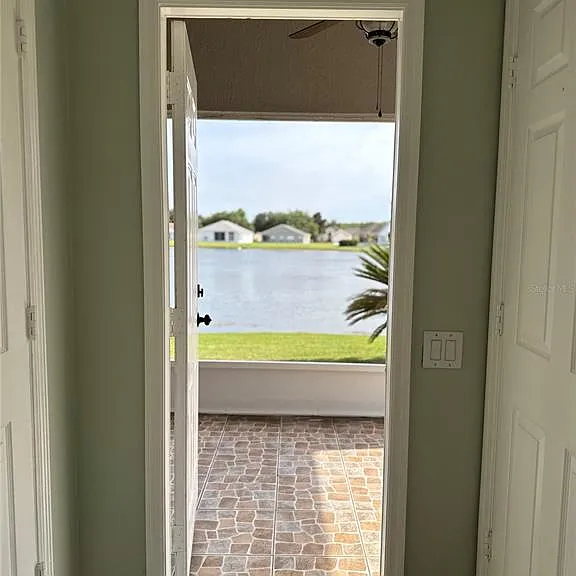 3158 Stonehurst Cir — Photo 10