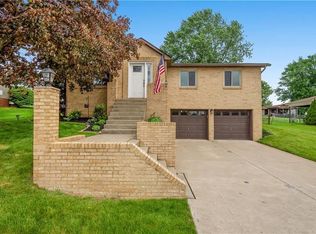 184 Old Ridge Rd, Coraopolis, PA 15108