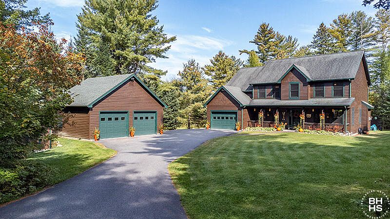 1st image of 12 Fox Run Ln