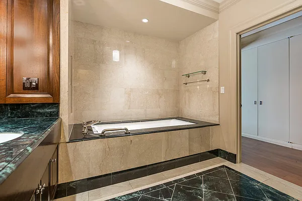 Sold by Compass | media 9