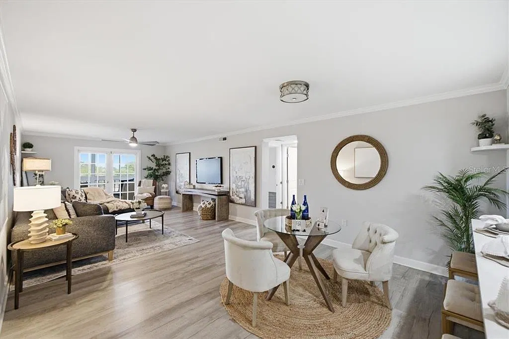 3 bed, 2.0 bath, 1500 sqft, $3,200 — Photo 4