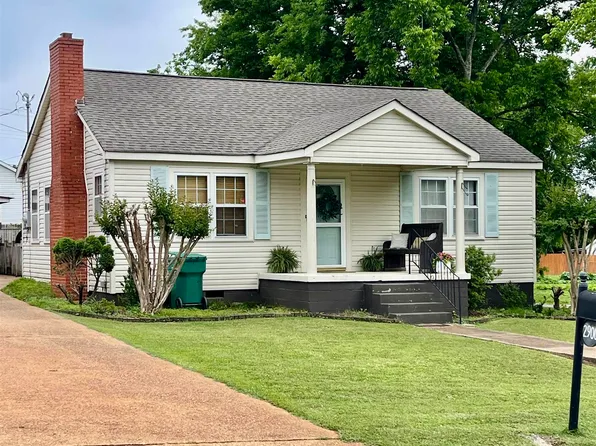 2900 15th Ave, Sheffield, AL 35660