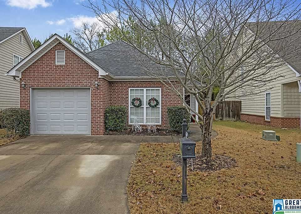 1st image of 444 Holland Lakes Dr N
