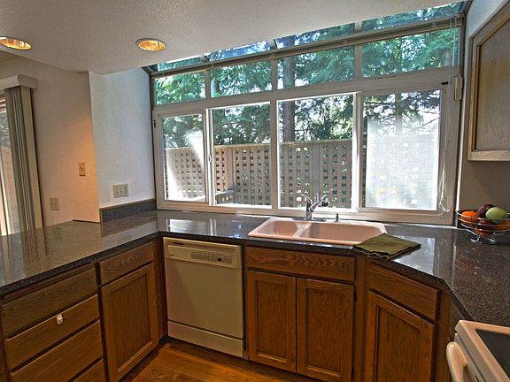 4th image of 11815 Stendall Dr N