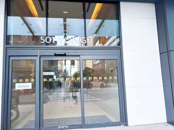 501 Yonge St #2508, Toronto, ON M4Y 0G8