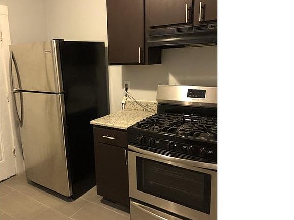 5th image of 7635 S East End Ave APT 1W