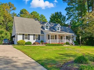 2033 Ames Cir N, Chesapeake, VA 23321