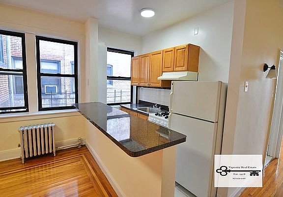 4th image of 45-45 46th St #2D