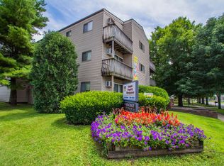 701-703 Hollycrest Dr #57CA725FF, Champaign, IL