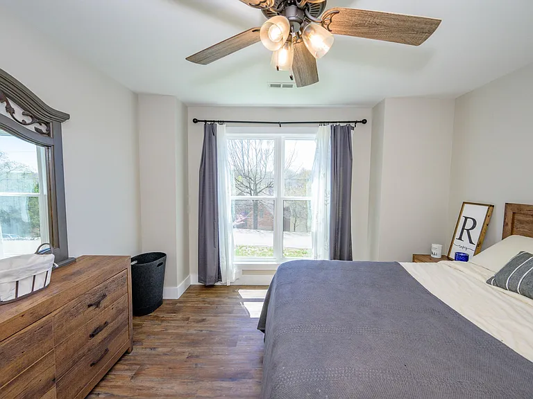 299 Hampton Rd — Photo 42