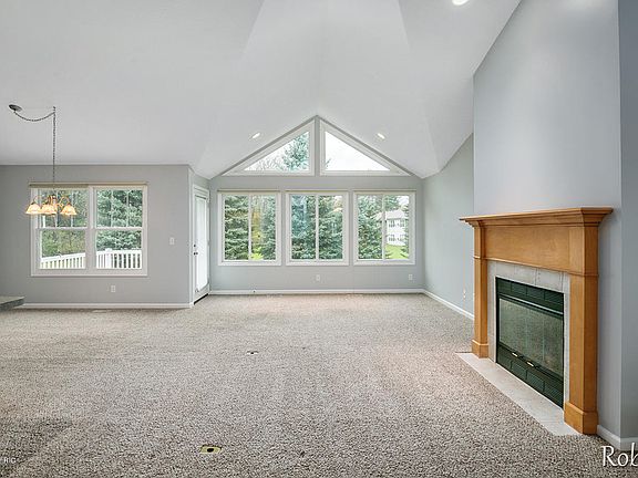 5th image of 1357 Linwood Dr NW #32