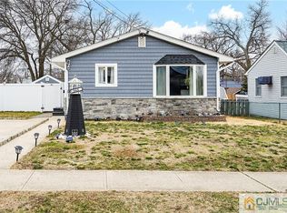 868 S Concourse, Keyport, NJ 07735