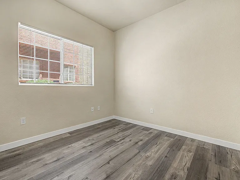 4730 E Craig Rd #26 — Photo 27