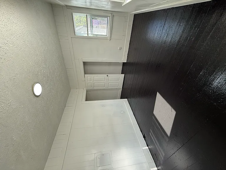 28 W 5th St #C — Photo 11