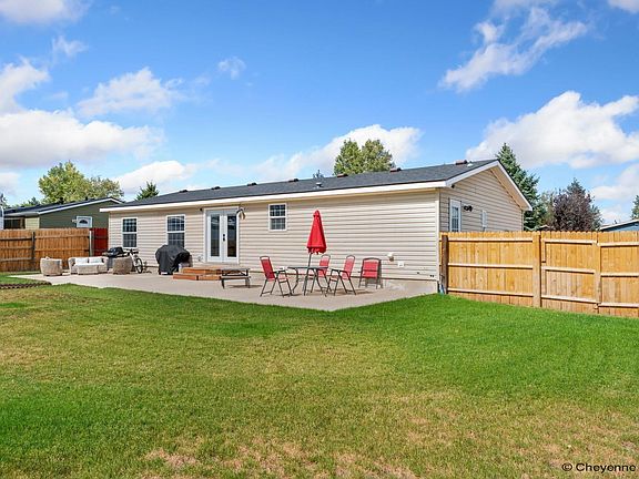 4th image of 717 Sunridge Dr