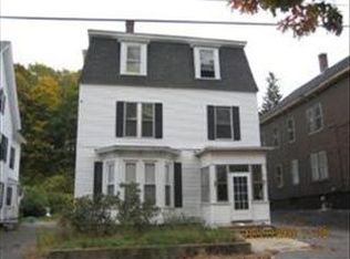 77 Oak St, Clinton, MA 01510
