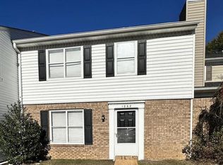 1062 Fairfax Dr, Tuscaloosa, AL 35406