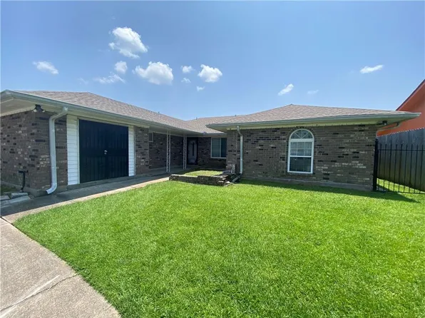 13010 Chateau Ct, New Orleans, LA 70129