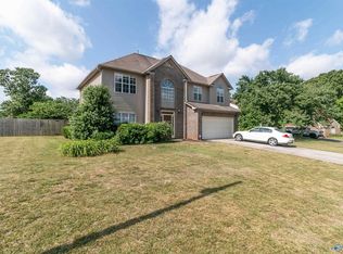 101 Kestrel Ct SW, Huntsville, AL 35824