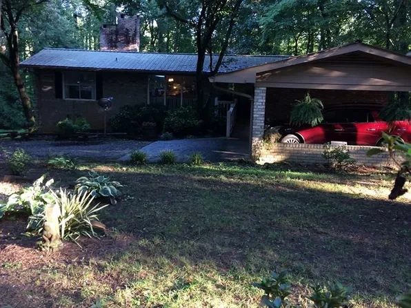 762 Sutton Rd, Demorest, GA 30535