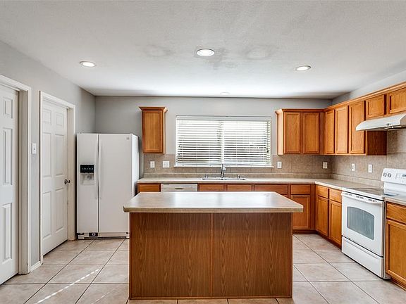 5th image of 12632 Summerwood Dr #12632