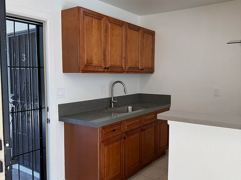 10802 Palma Vista Ave #4 — Photo 18