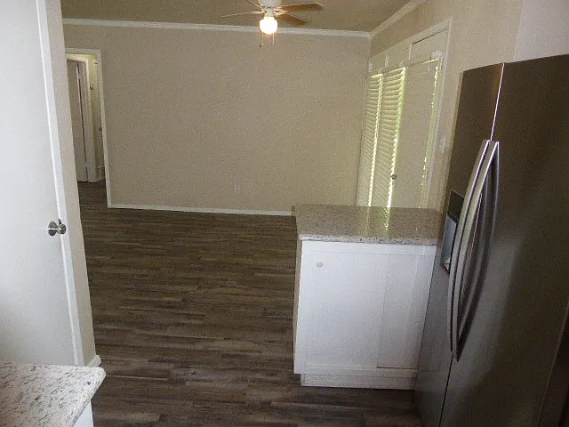 205 Worthy St — Photo 10