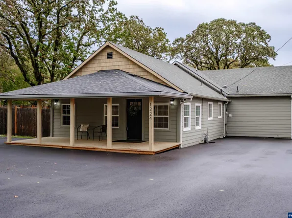 1224 Monroe St, Philomath, OR 97370