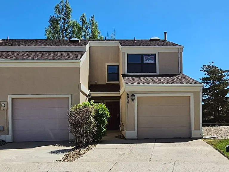 6937 Gayle Lyn Ln — Photo 1