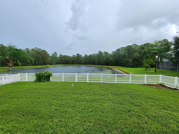 2nd image of 19205 Meadow Pine Dr