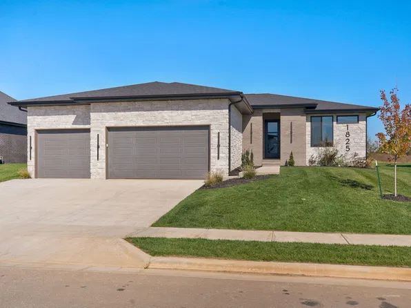 1825 E Skyline Avenue, Ozark, MO 65721
