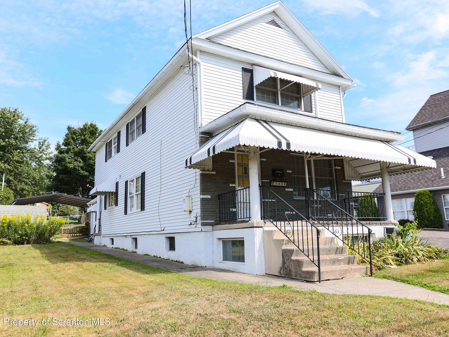 1438 Main St, Peckville, PA 18452 Zillow