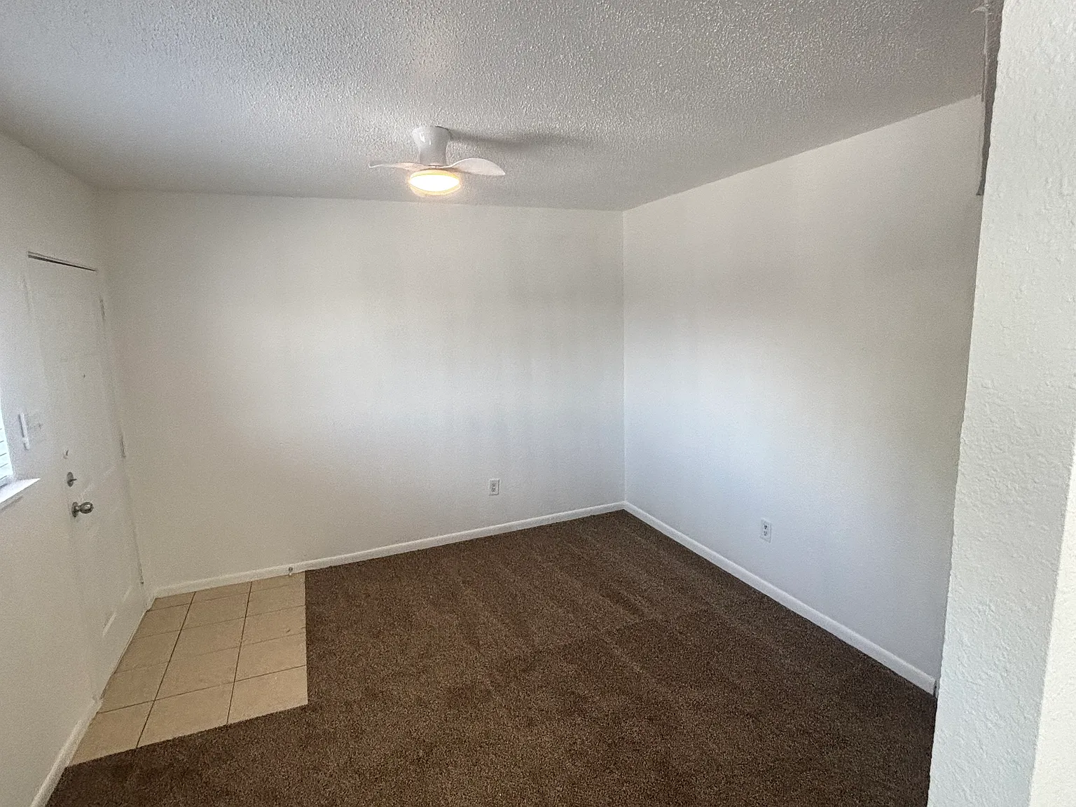 3 bed, 1050 sqft, $900 — Photo 2