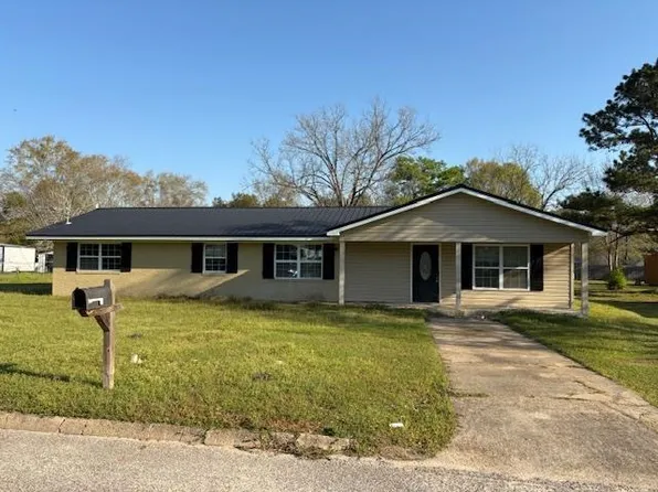 305 Brandon Ave, Opp, AL 36467