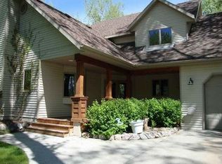 3456 Gallatin Dr, Bismarck, ND 58504