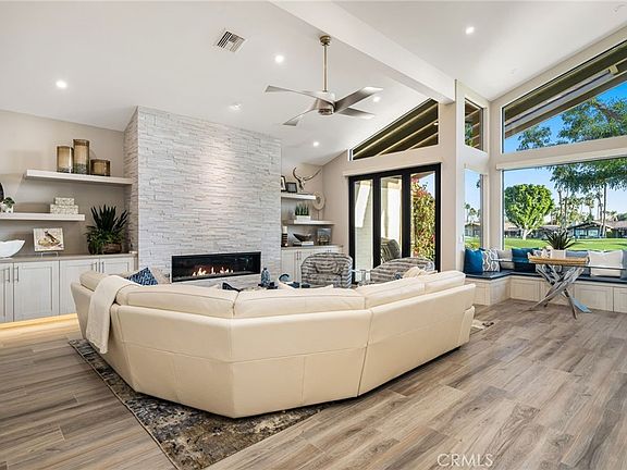 2nd image of 387 Red River Rd