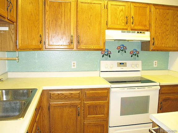 5th image of 10416 W Dartmouth Ave