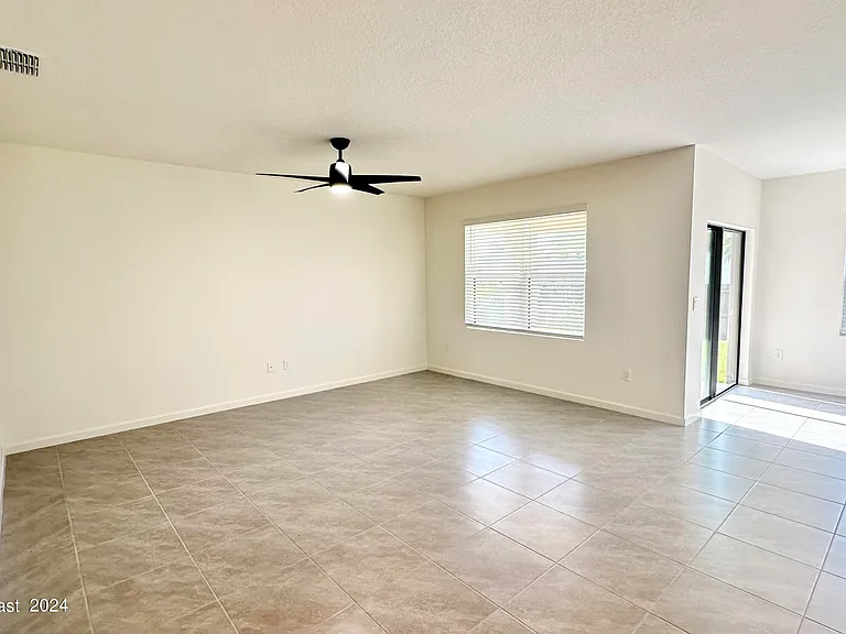 6495 Topaz Dr — Photo 14