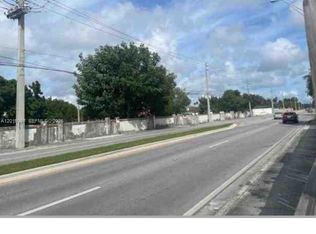 19422 SW 119th Ct, Miami, FL 33177