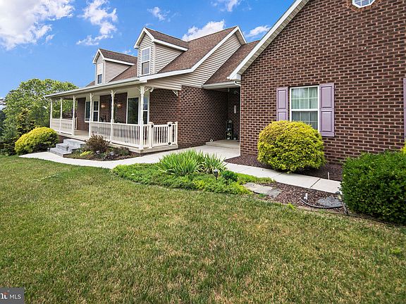 2nd image of 13702 Patriot Way