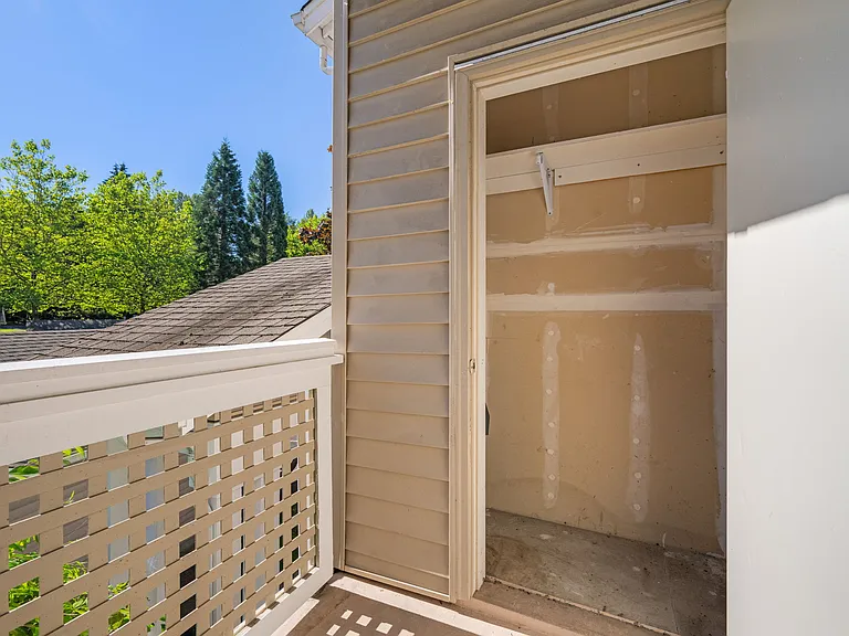 15300 112th Ave NE #A206 — Photo 33
