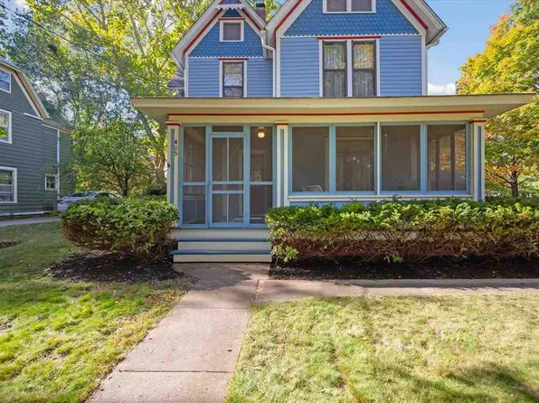 405 S Summit St, Iowa City, IA 52240