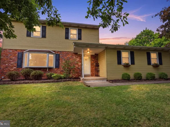 1509 W Ln, Hatfield, PA 19440