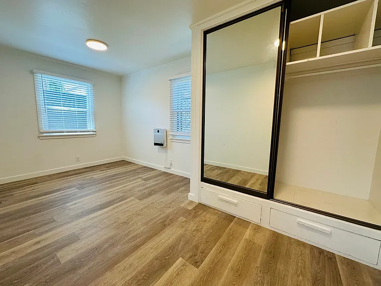 46 Ocean View Ave #C — Photo 12