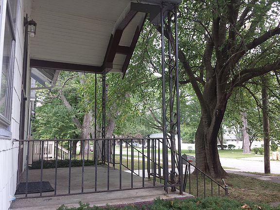 Nice, quiet neighborhood.