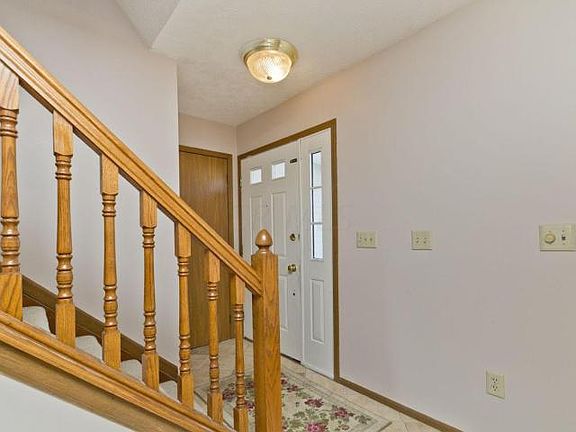 2nd image of 620 Tall Oaks Dr