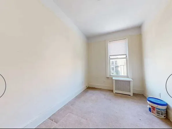 30-54 35th Street image 5 of 6