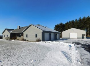 61550 Old State Highway 18, Prairie Du Chien, WI 53821