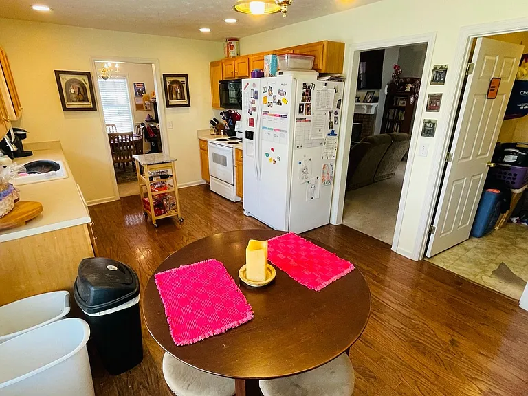 292 Chinaberry Ct — Photo 7