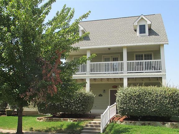 2nd image of 1205 Appalachian Ln